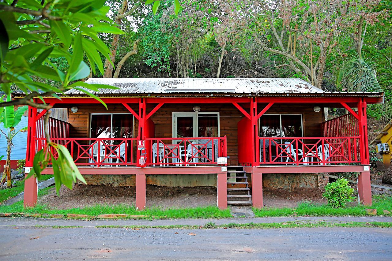 Le Trevani Hotel Koungou Exterior photo